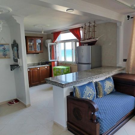 Apartment Corniche Ksar Sgher Ксар-ес-Сґгір Екстер'єр фото