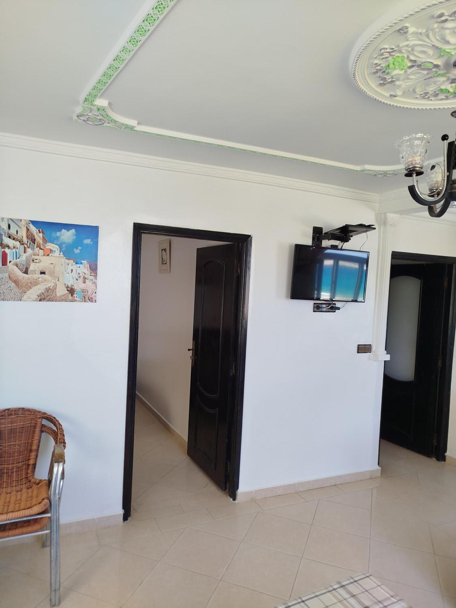 Apartment Corniche Ksar Sgher Ксар-ес-Сґгір Екстер'єр фото